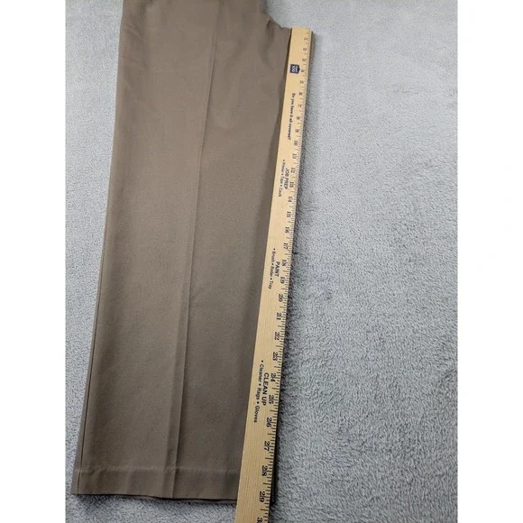 Dockers D3 Classic Fit Iron Free Khaki Pants Mens 36x30 Brown Flat Front New - Picture 7 of 15